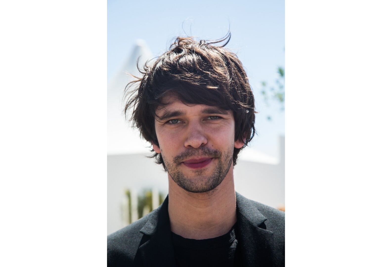 Ben Whishaw - Visuotinė lietuvių enciklopedija