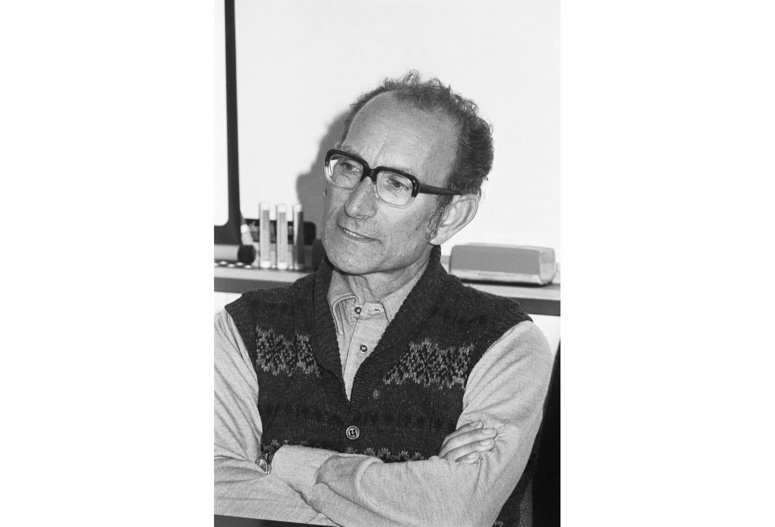 Cesar Milstein Visuotinė lietuvių enciklopedija