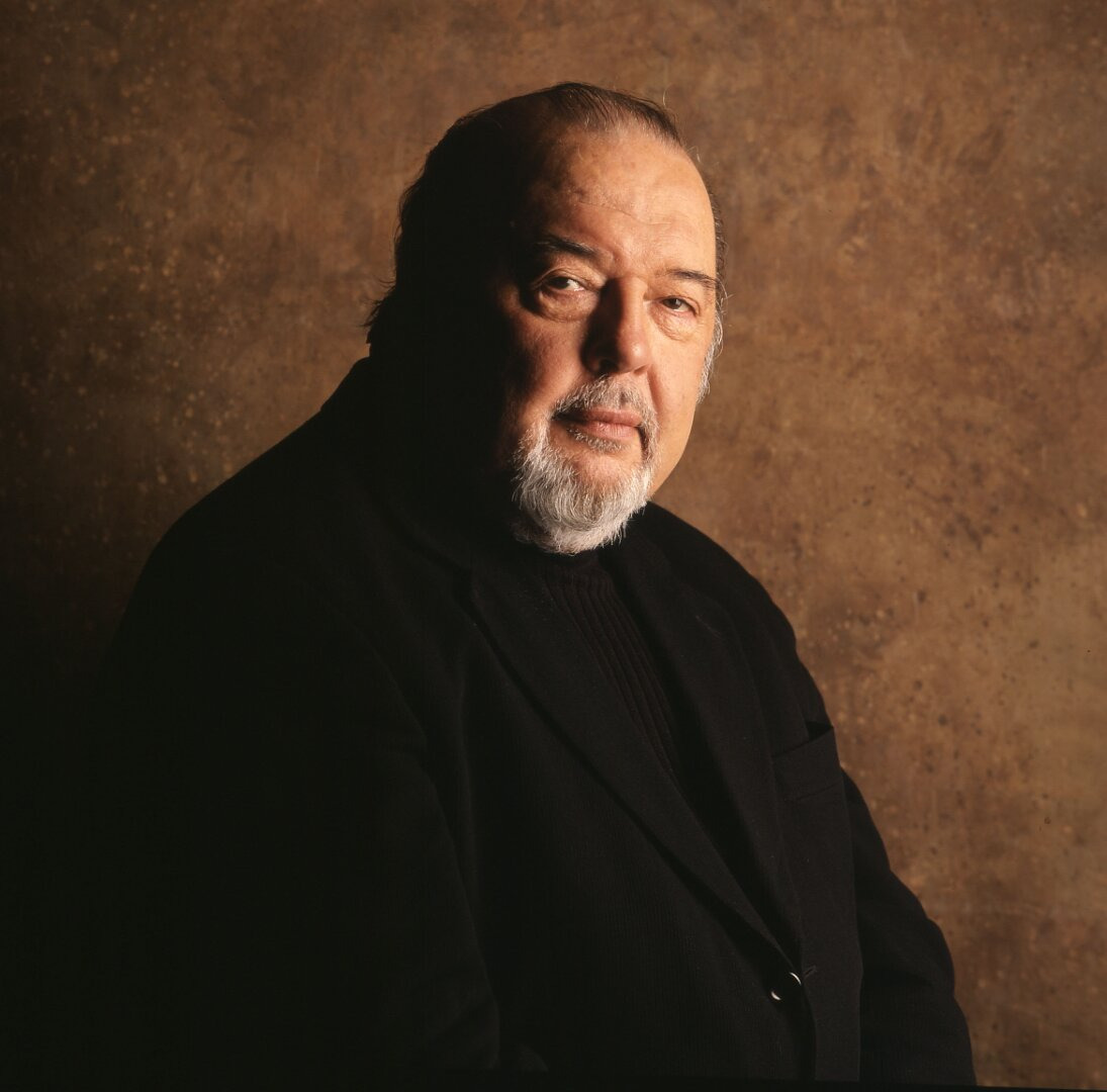 Peter Hall Visuotinė lietuvių enciklopedija