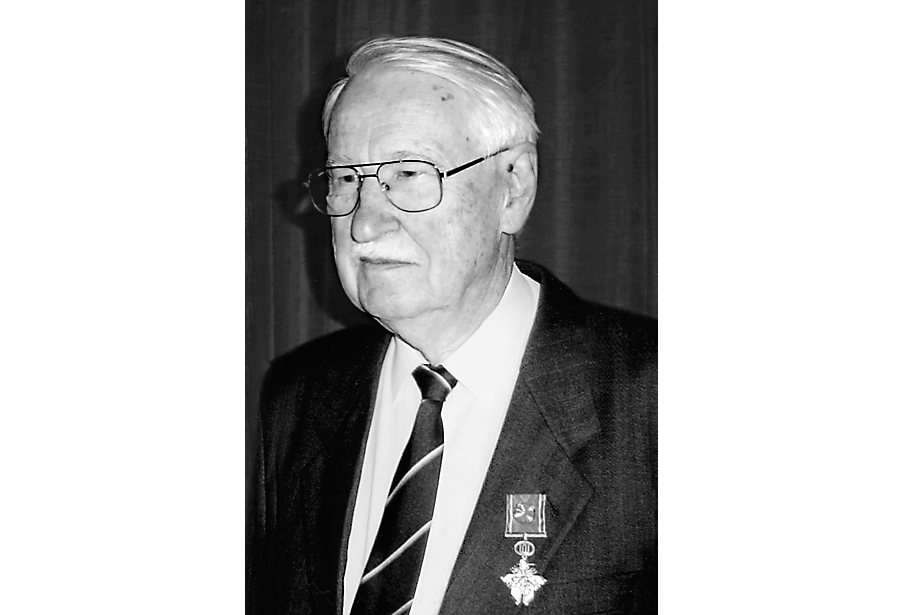 Algis Kabaila Visuotinė lietuvių enciklopedija