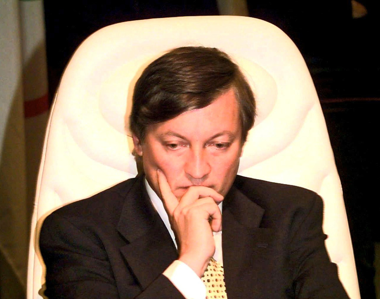 Anatolij Karpov - Visuotinė lietuvių enciklopedija