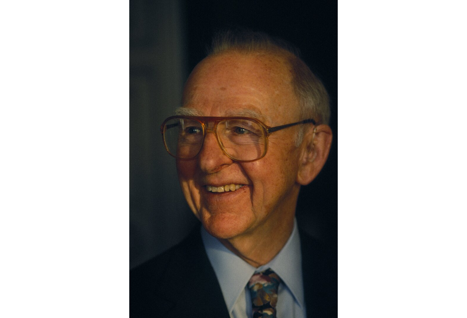 Edwin Gerhard Krebs Visuotinė lietuvių enciklopedija