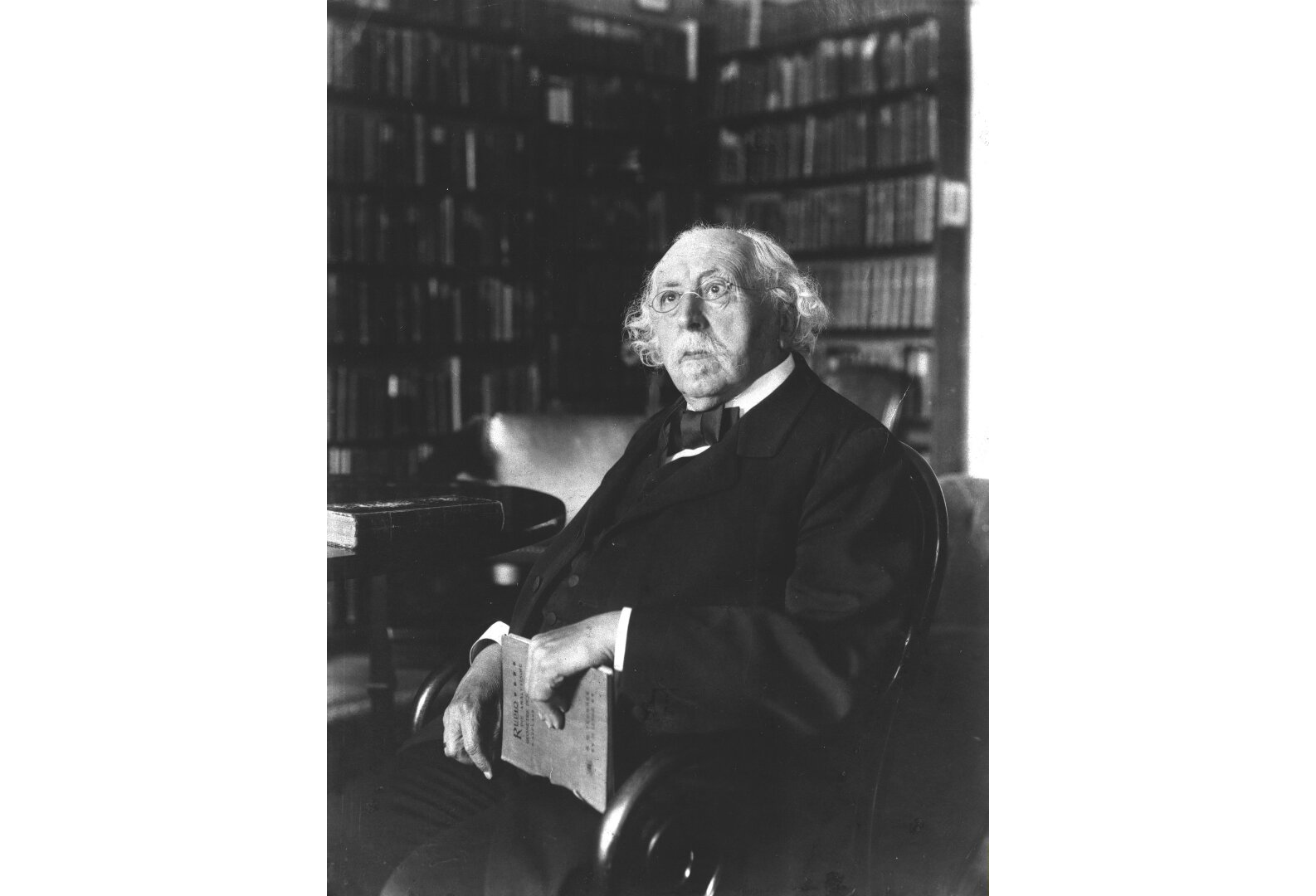 Hermann Cohen Visuotinė lietuvių enciklopedija