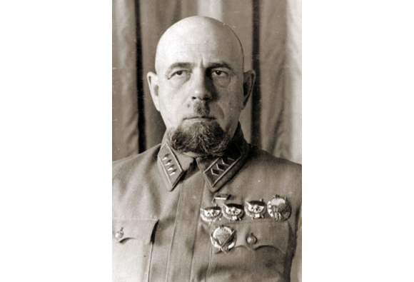 Mast kampirning sikilish pornosi Rus seks filmlarini taklif qiling