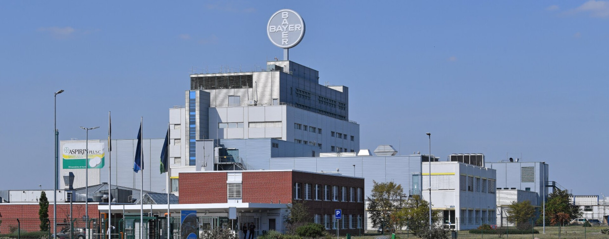 „Bayer AG“ - Visuotinė lietuvių enciklopedija