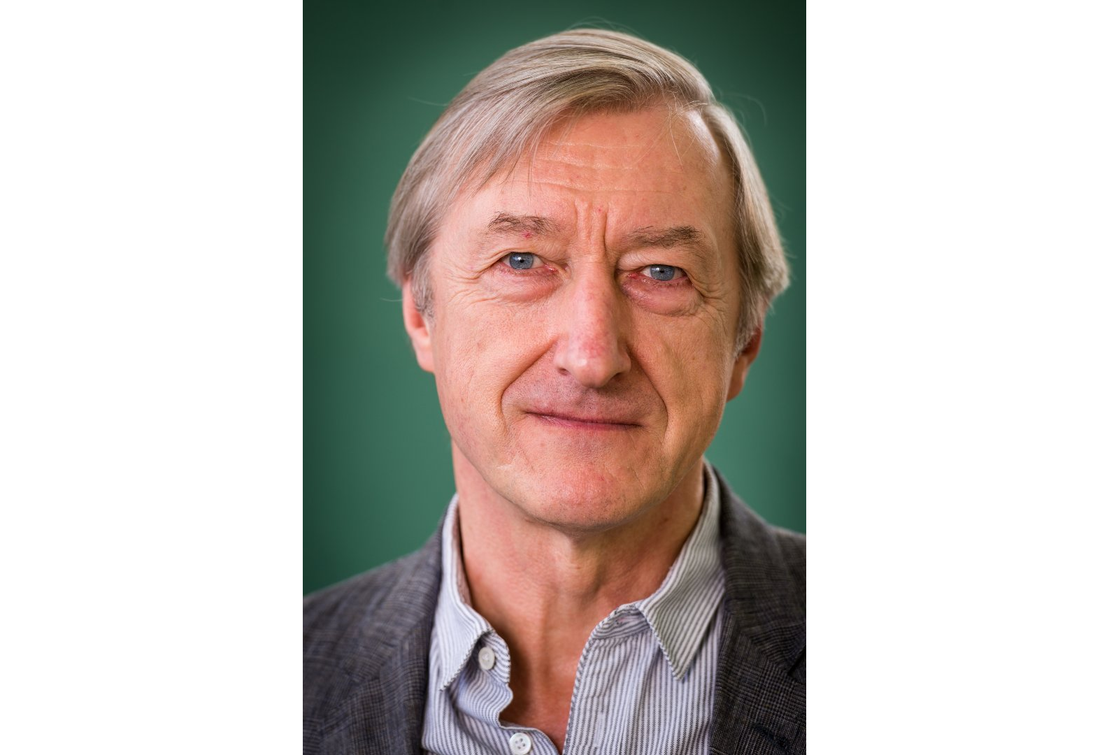 Julian Barnes Visuotinė lietuvių enciklopedija