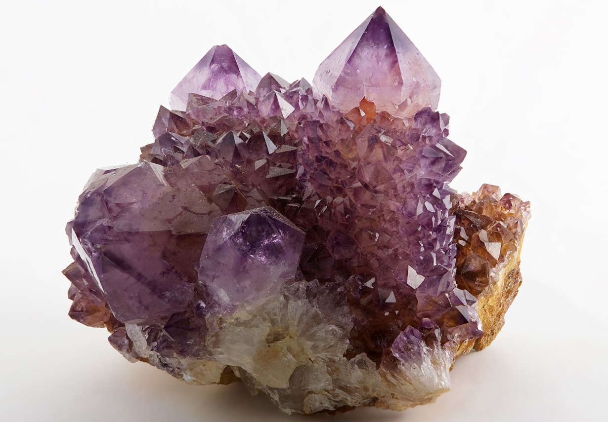 Рак камень аметист. Рак камень аметист. Вдовий камень аметист. Аметистовая жеода император уругвая. Рак камень аметист.