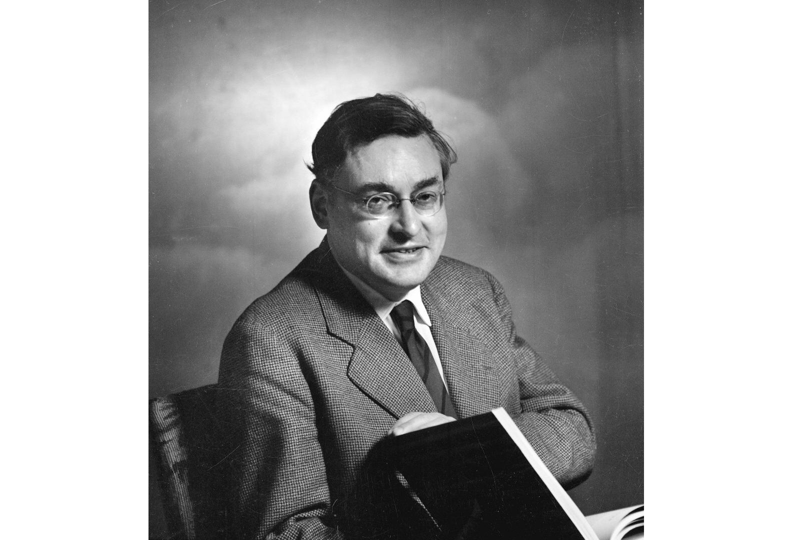 Raymond Queneau Visuotinė lietuvių enciklopedija