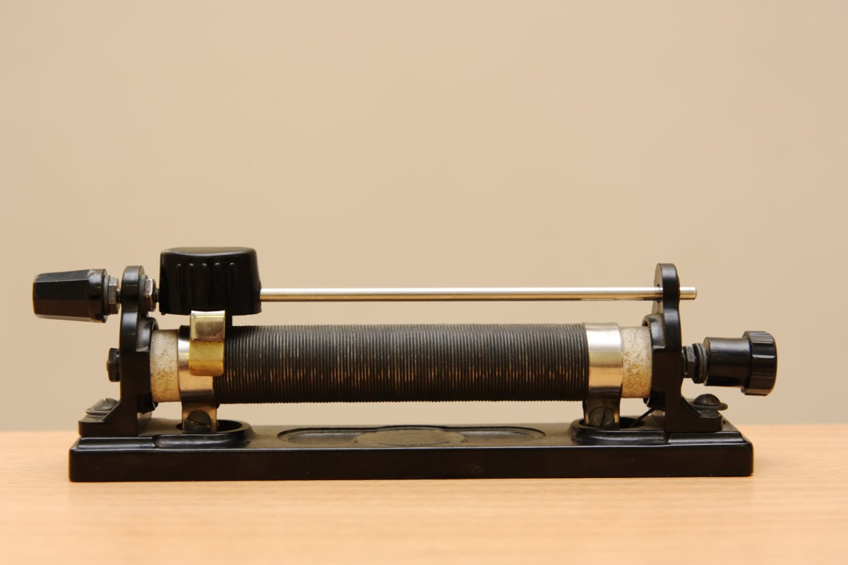 Реостат ползунковый рп 100 рпш-2. Реостат sf220. Реостат ползунковый лабораторный 6 ом. Реостат рсп-3 165ом. Реостат рм 1671.